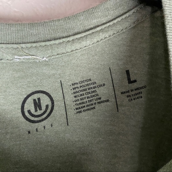 Neff Long Sleeve Shirt Size Large - Picture 3 of 4